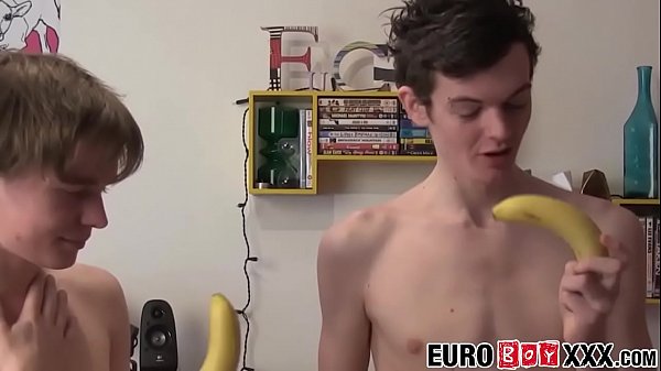 Young college twinks have hardcore anal sex in the dorm