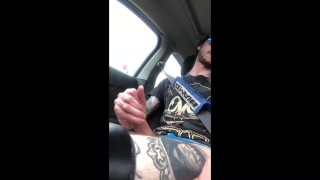 A long drive home turns into a jerk off session