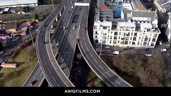 Sexy stud Ian Holms can’t resist Trevor Harris’s tight hole