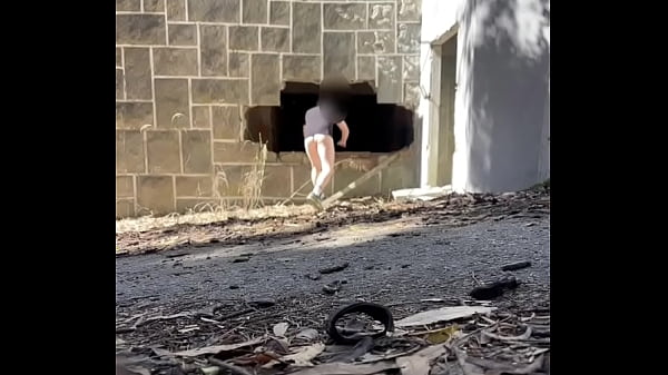 Urbex fun – 2 amateur guys exploring naked an abandoned building and jerking off